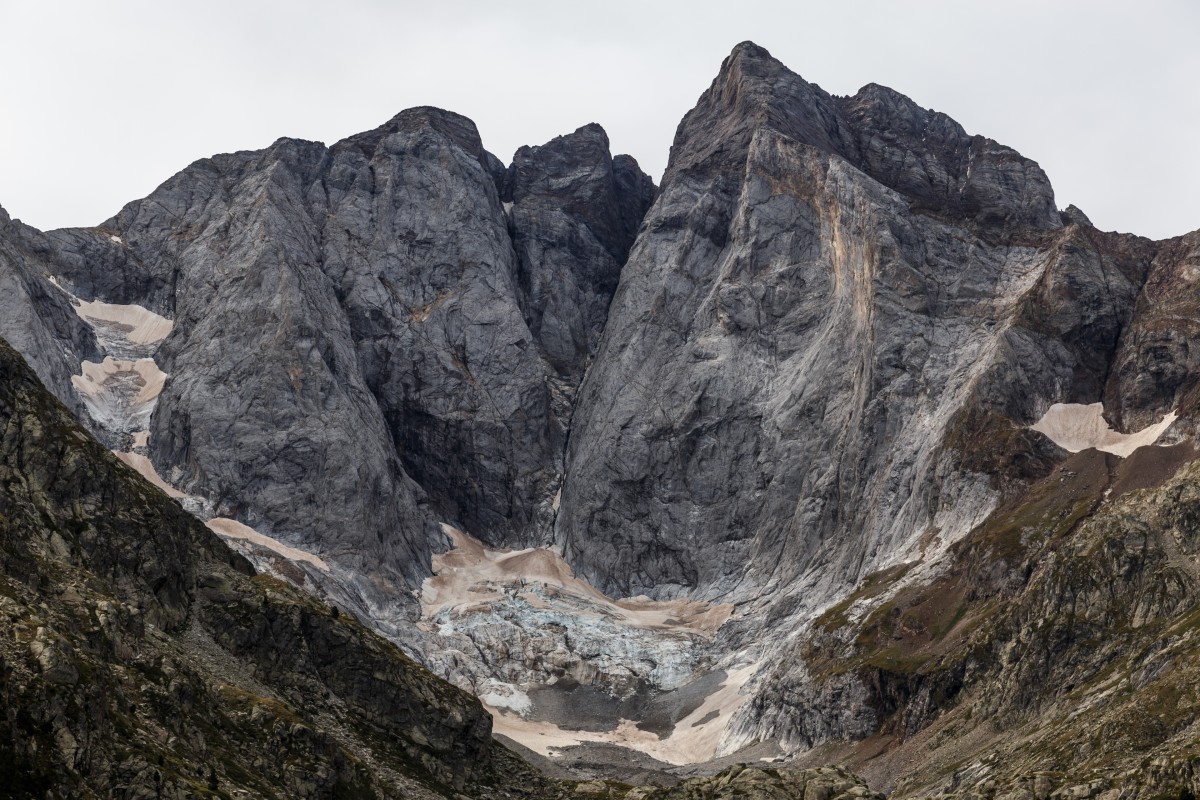 Vignemale mit Gletscher im Nationalpark Pyrenäen